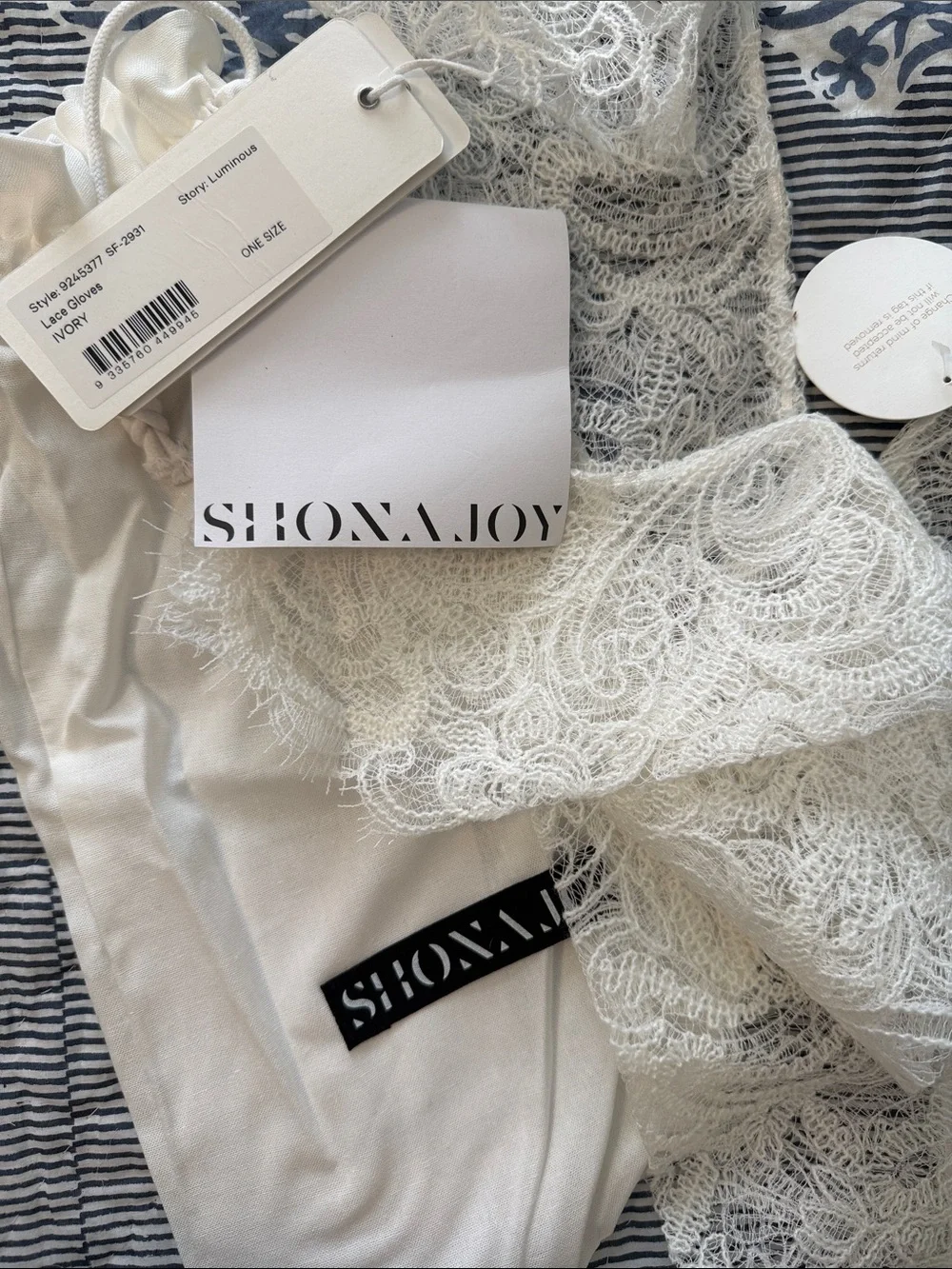 Shona Joy Ivory Lace Long Gloves